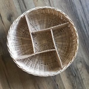 Wicker multi-compartment basket